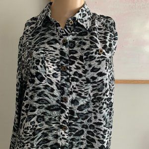 Animal print asymmetric shape button up top